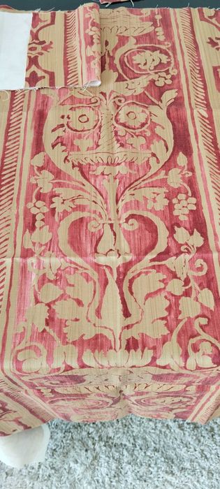 Retalho de tecido algodão acetinado