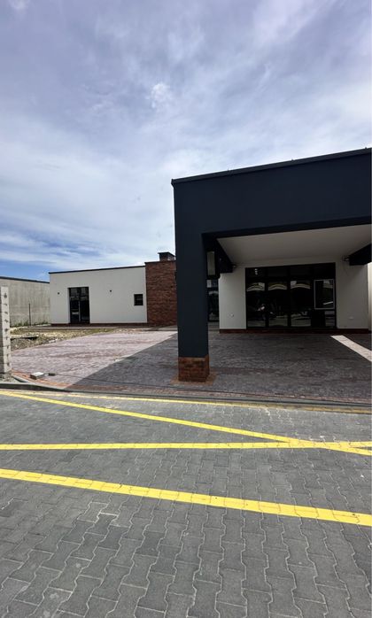 Продаж БУДИНКУ на 10 сот, центральні комунікації, газ, котеджне містеч