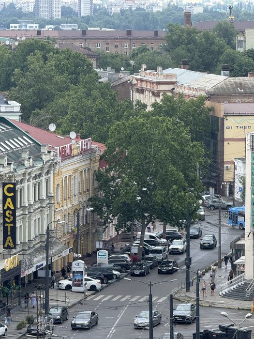 Сдам офіс 330м2 Центр ЦУМ Дмитра Явоницького
