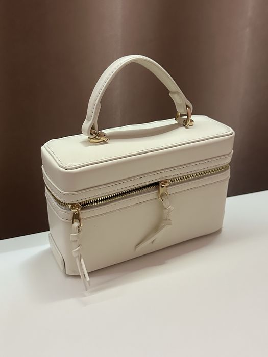 Сумка Zara білого кольору