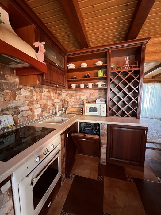 Продаж чудового будинку з неймовірним видом на місто!