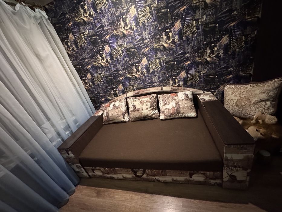 Большой Двухспальный Диван