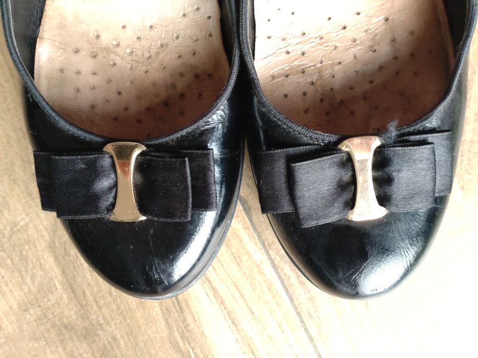 Półbuty skórzane 39 lakier