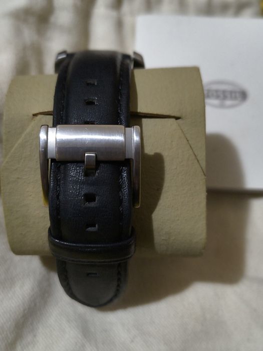 Часы Фоссил,в идеальном состоянии.