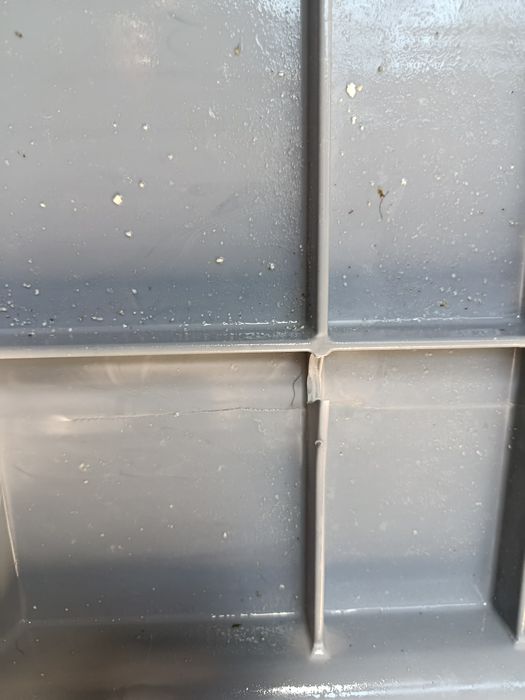 Reservatório/paleta em plástico