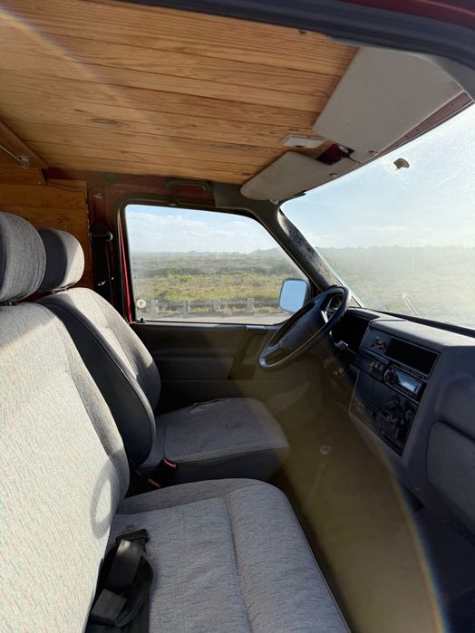 Volkswagen T4 1992, 2.4D