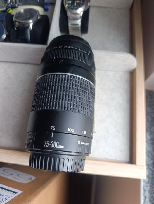 Lente Canon 75-300