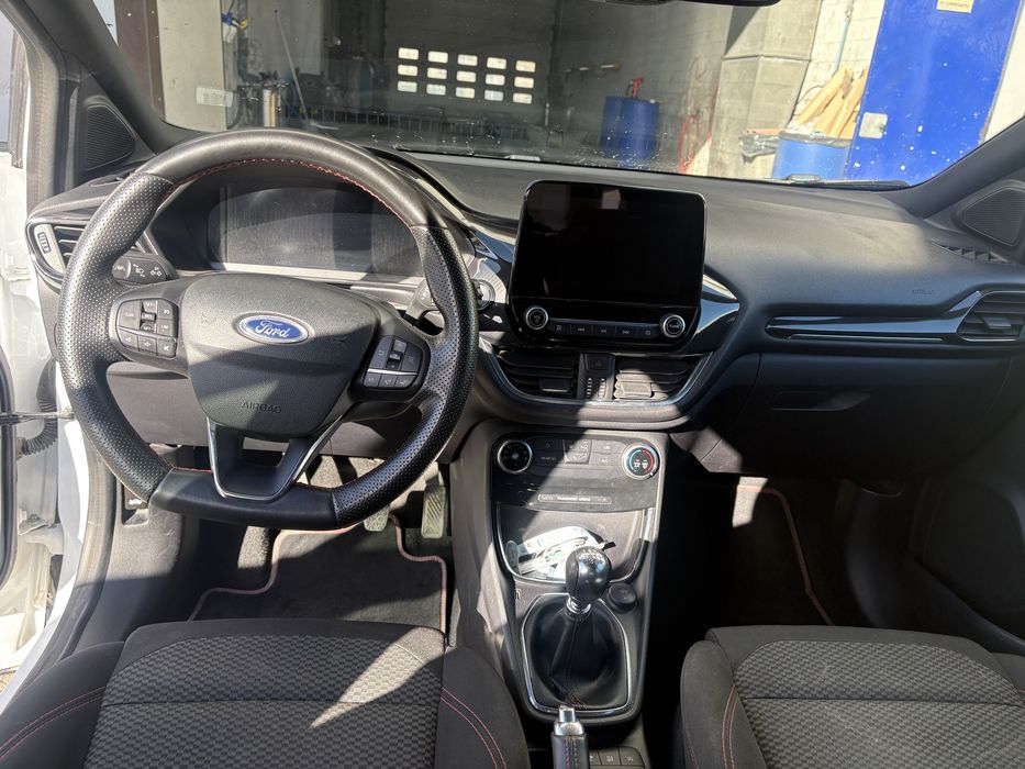 Ford puma st line hybrid