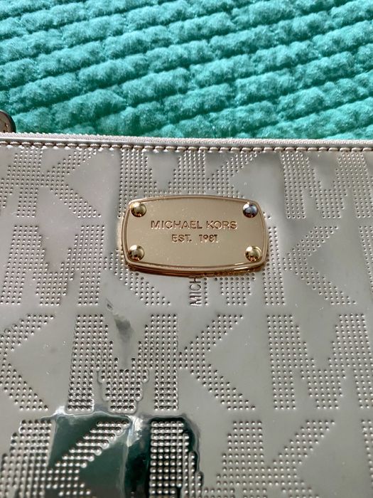 Carteira clutch Michael Kors como nova