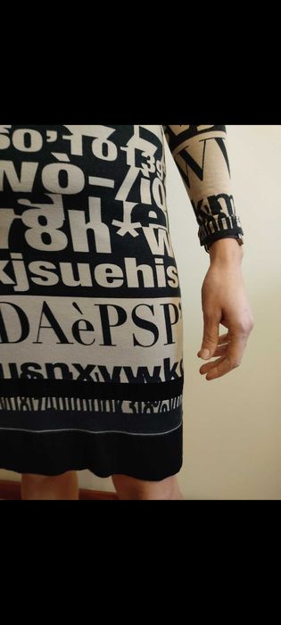 Vestido elegante com gola