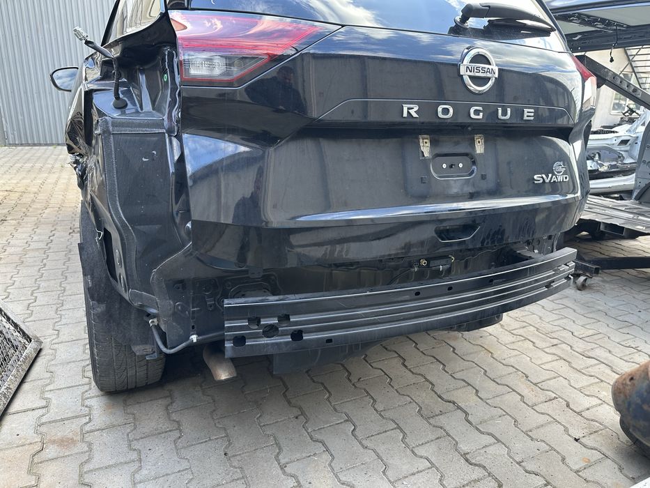 Підсилювач бампера задній передній Рог т33 Rogue t33 ляда двері кузов зеркало