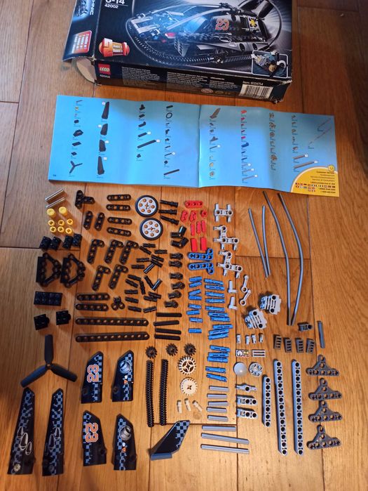 Lego Technic 42002 2 pojazdy