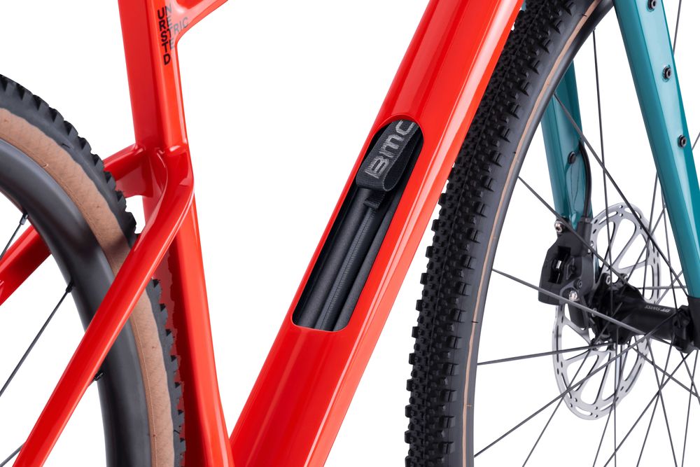 Nowy BMC URS Two Apex AXS