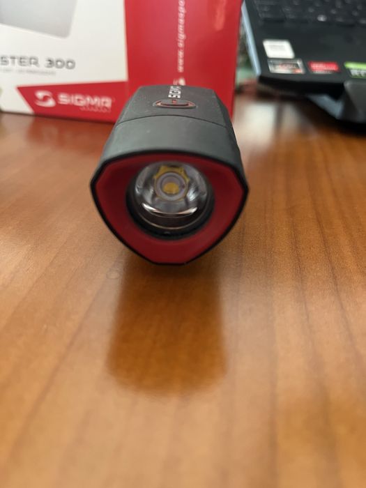 Luz led frontal Buster 300