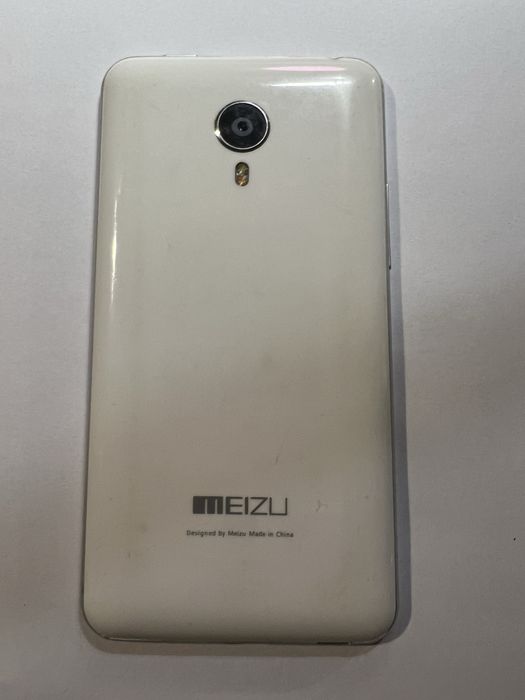 Срочно мобільний телефон Meizu, iphone, nokia, sonyMAX4 Pro модель M462 побитий екран