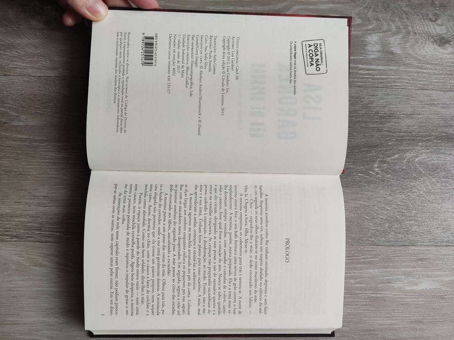 Livro "Não me apanhas" Lisa Gardner