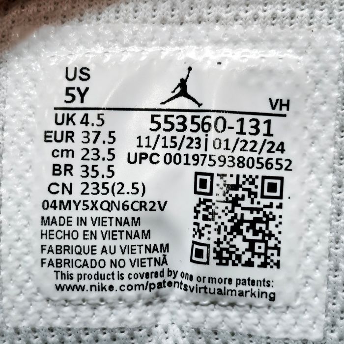 кросівки Nike Air Jordan 1 Low.