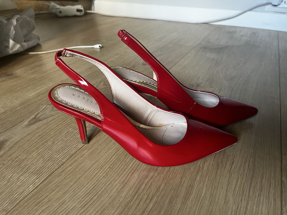 Piekne lakierowane buty, szpilki 7cm, r.36