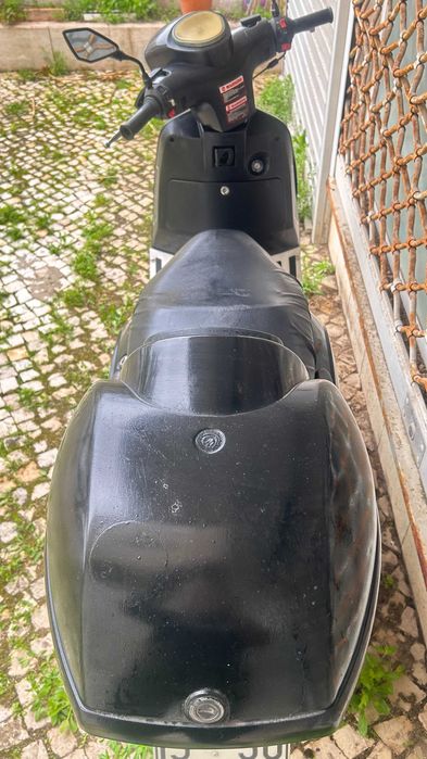 125cc Scooter Urbana ZNEN | Ano 2009 | Extras Incluídos