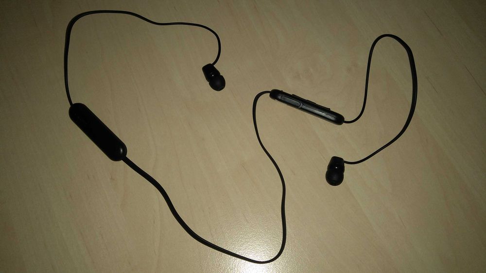 Bluetooth гарнітура Sony WI-C100 – 25 годин роботи,Type-C
