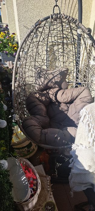 Fotel  wiszacy kokon