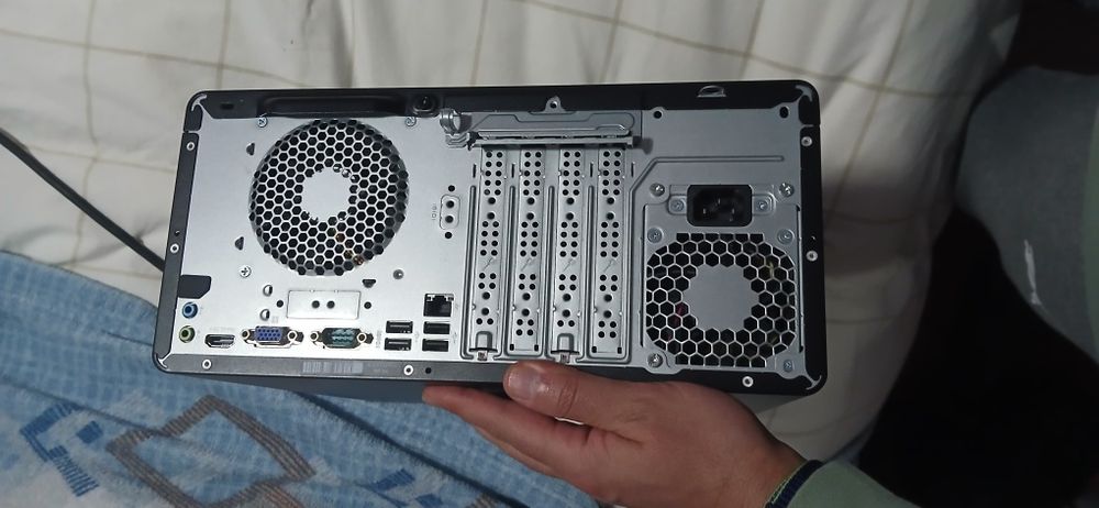 Computador HP Completo (Com Teclado e Rato) – Ideal para Trabalho, Aulas e Internet (Muito Rápido!)