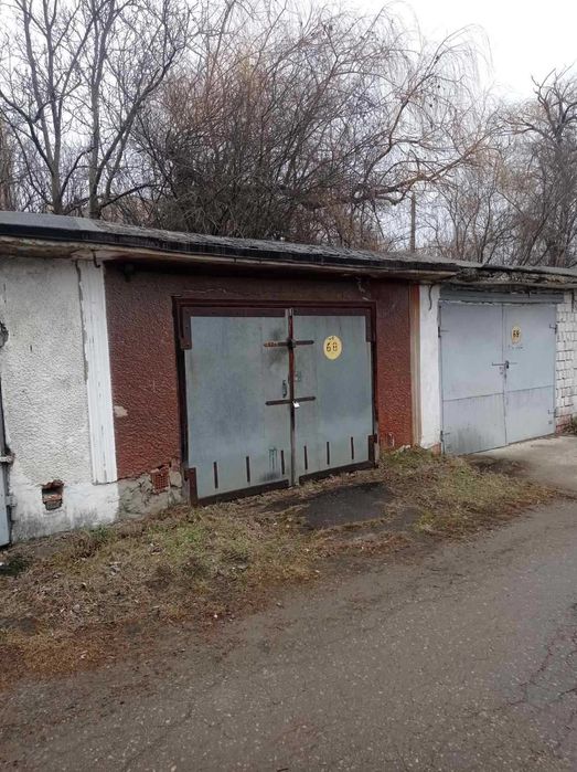 Довгострокова оренда  цегляного гаража в  кооп. № 12 по вул. Героїв Майдану