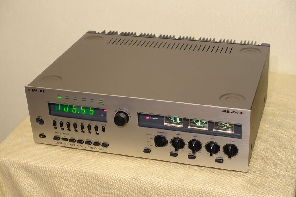 Качественный красивый HI-FI ресивер 70-х SIEMENS RS-444 (2х70Вт/12кг)