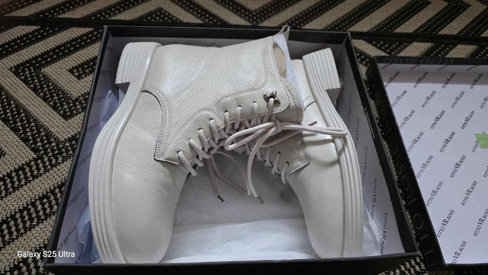 Чоботи, ботінки, черевики Vitto Rossi