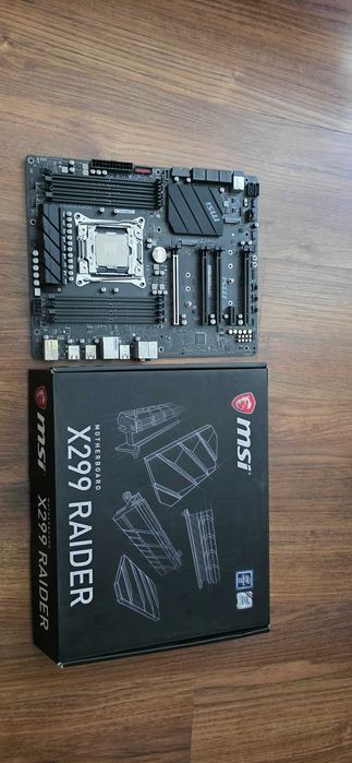 Комплект материнська плата msi raider x299 та процессор i9 7900x