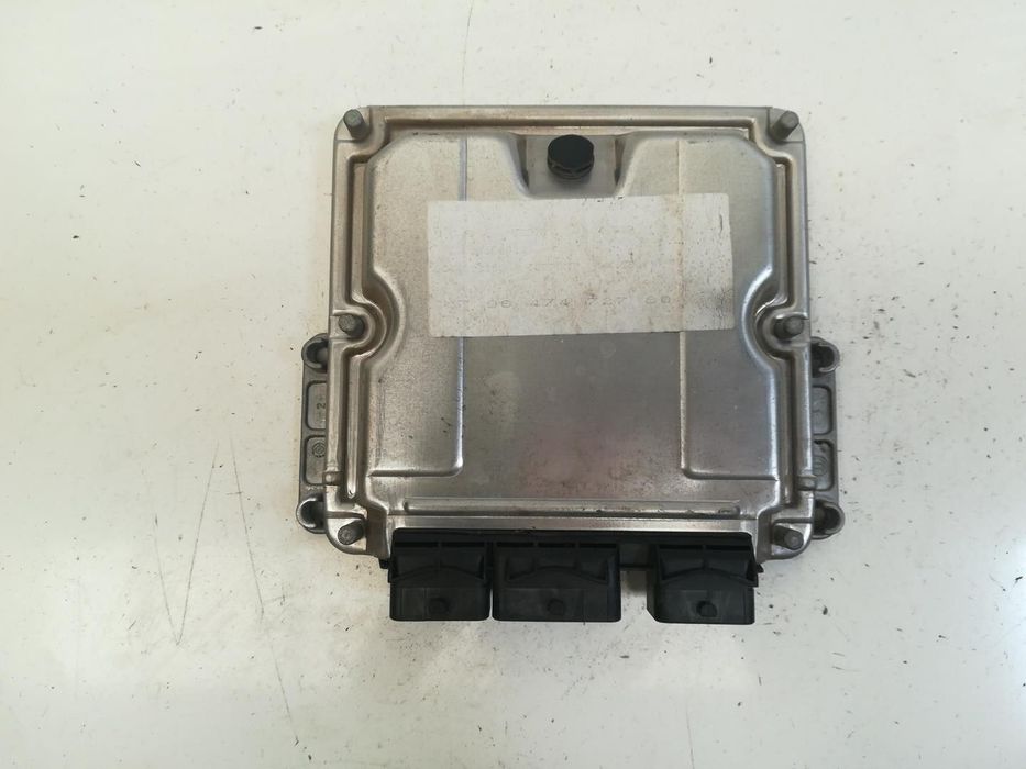 CENTRALINA MOTOR UCE PEUGEOT 307 2003 -0281011081