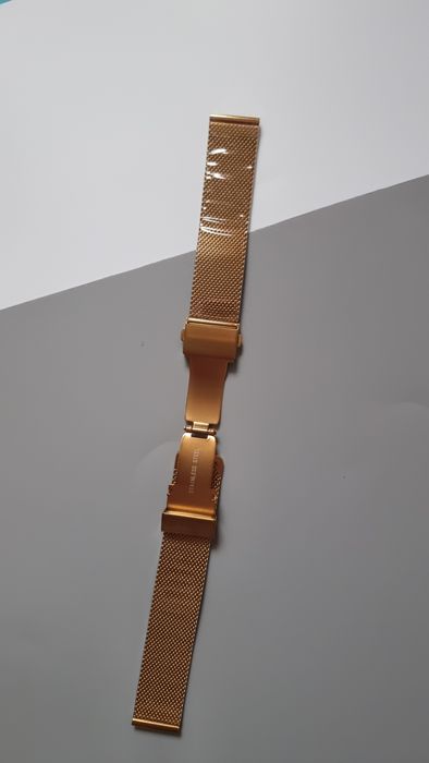 Elegancki złoty pasek EACHE o szerokości 18 mm