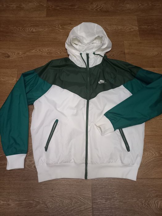 NIKE  M  ветровка  ориг