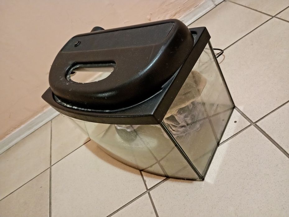 Продам аквариум бу с декором.