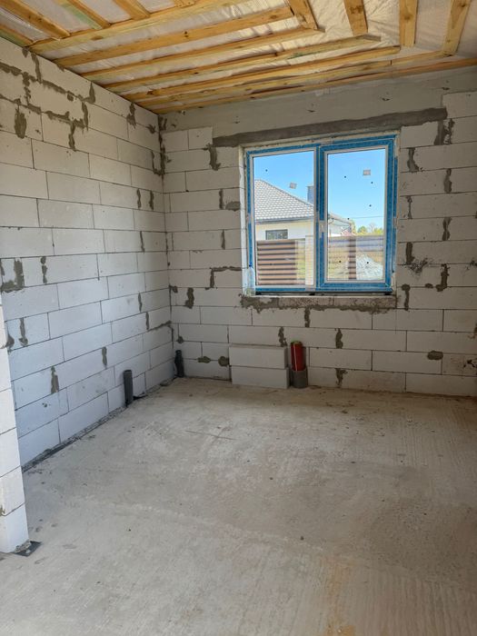 Продаж будинку(єОселя )