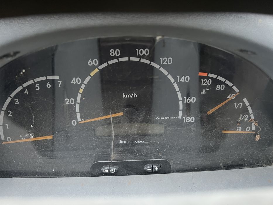 щиток приборів спідометр спрінтер 903 торпеда