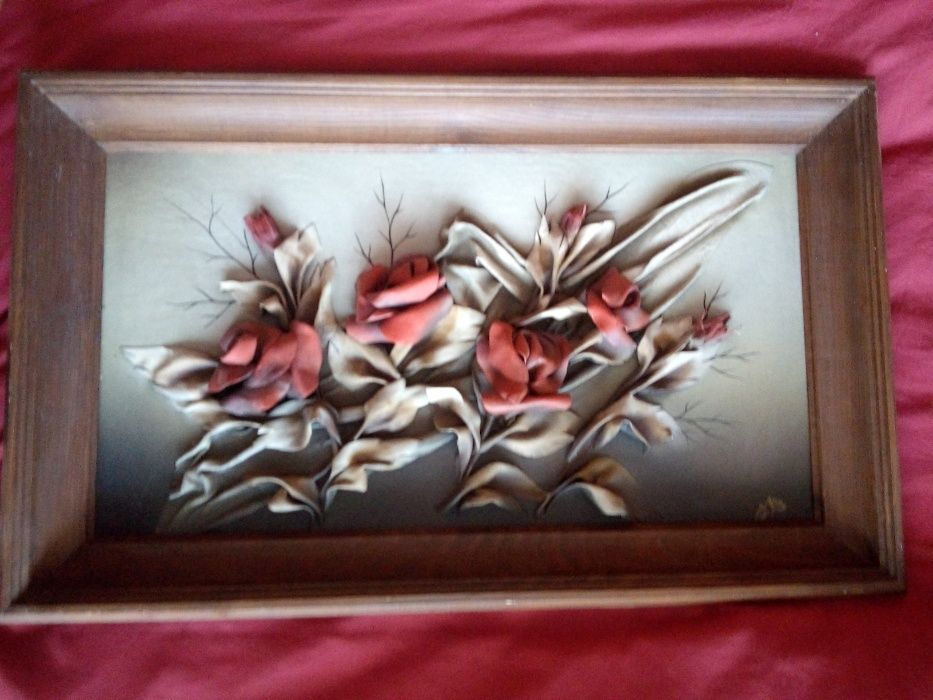 Obraz -bukiet ze skóry