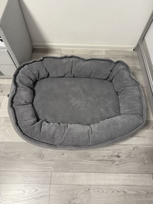 Продам лежанку для собак Harley&Cho