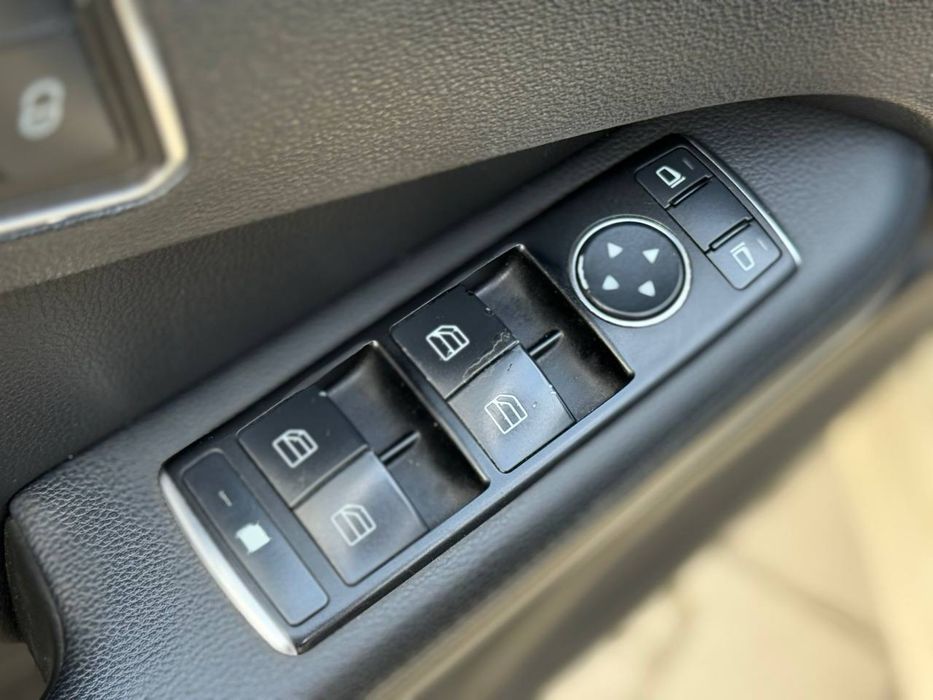 Mercedes E class w212