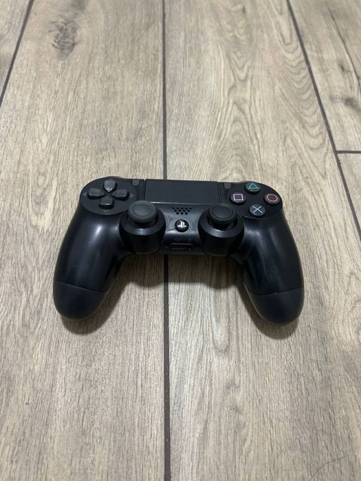 Джойстик до Playstation 4