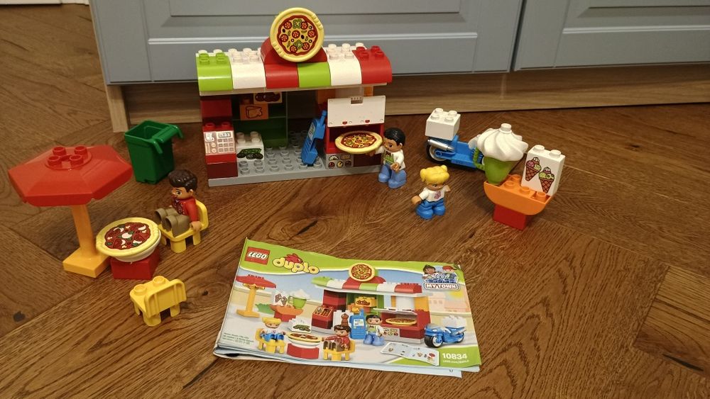 LEGO Duplo pizzeria