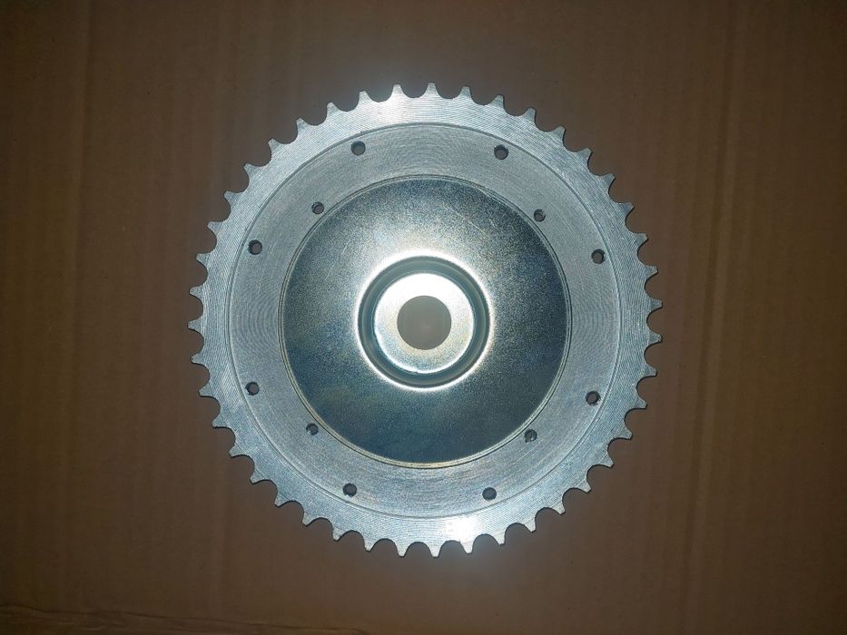 Zebatka tyl+oslona wsk125 m06-b1 dwuramowka garbuska kolo tyl rama