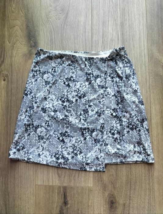 Жіночий одяг обмін