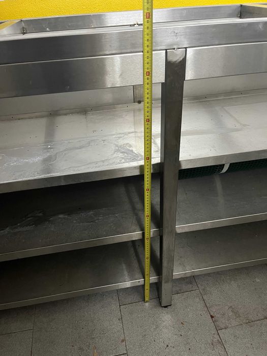 Bancada com 3 prateleiras