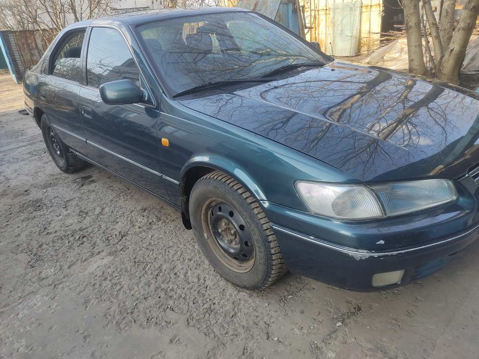 Продам Тойота кемрі