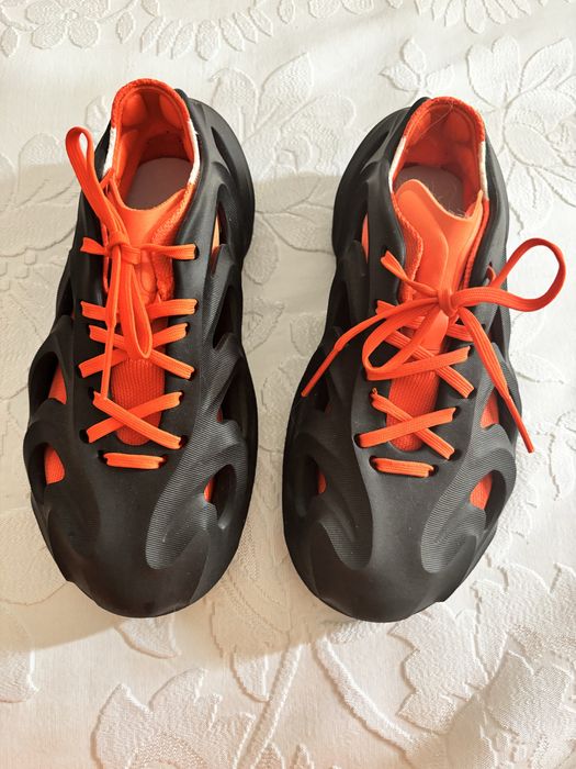 Vendo tenis Adidas como novos