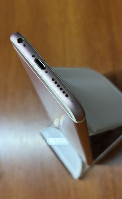 Iphone 6s (робочий, гарний стан)