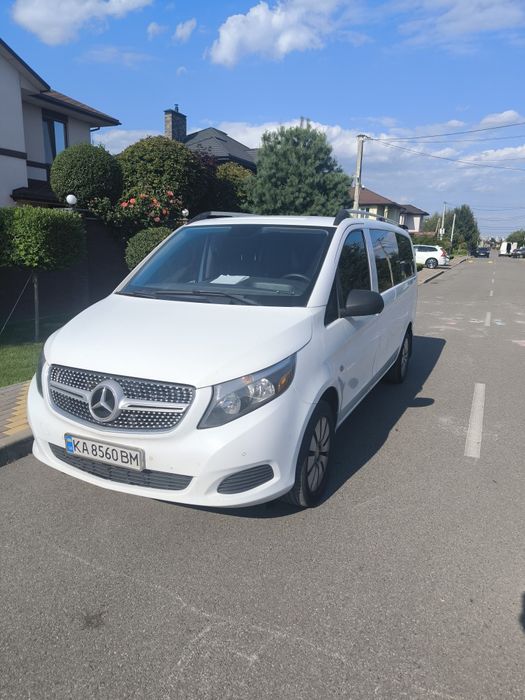 Mercedes Metris / Vito 447 long бус бензин автомат