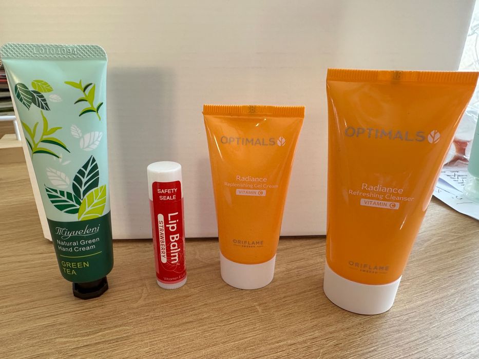 Creme de Mãos + Bálsamo de Lábios + Limpeza + Gel de Rosto Optimals