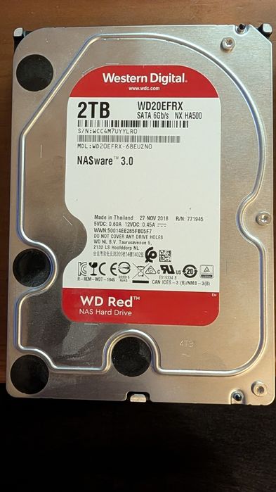 SATA HDDs447462738180198403